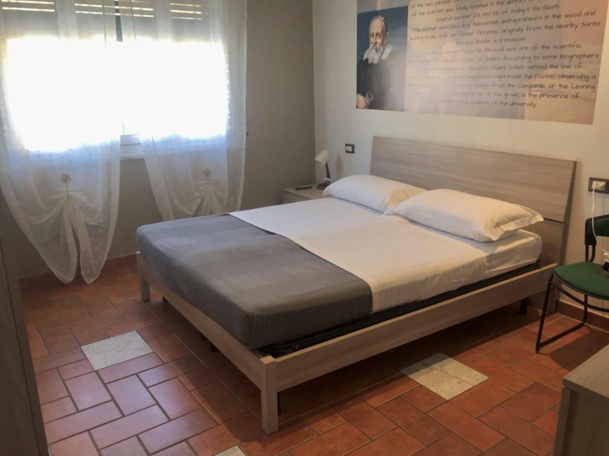 5 คีย์ Bed & Breakfast ปิซา ภายนอก รูปภาพ